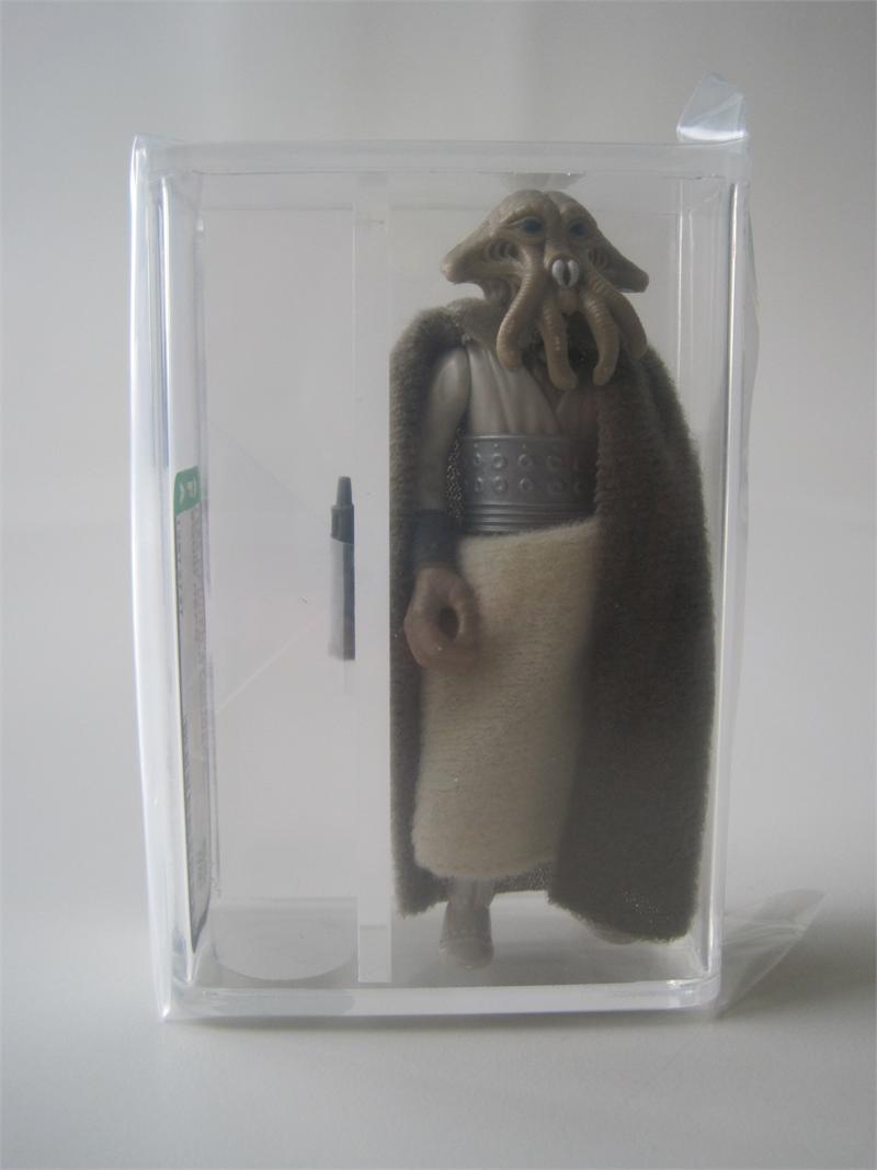 squid games action figure