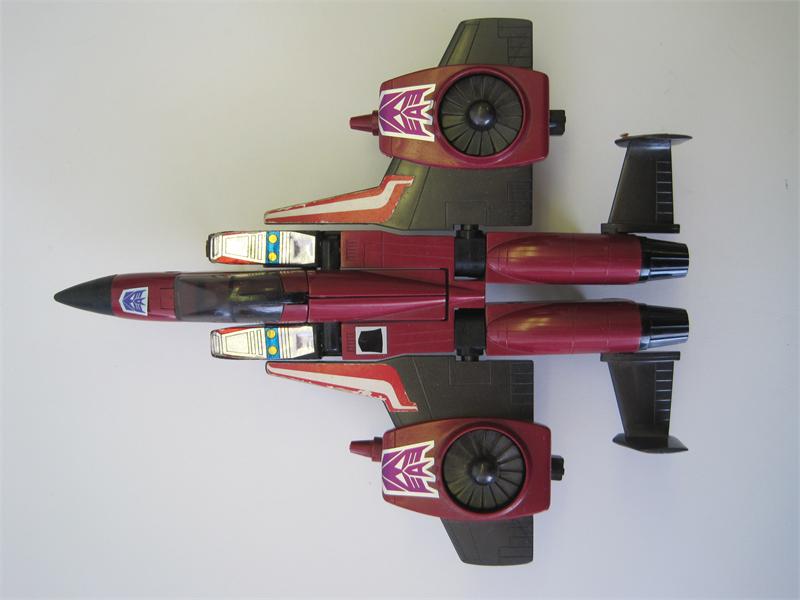 thrust transformers toy