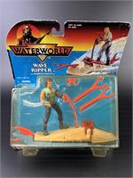 1995 Waterworld WAVE RIPPER with Warrior Mariner